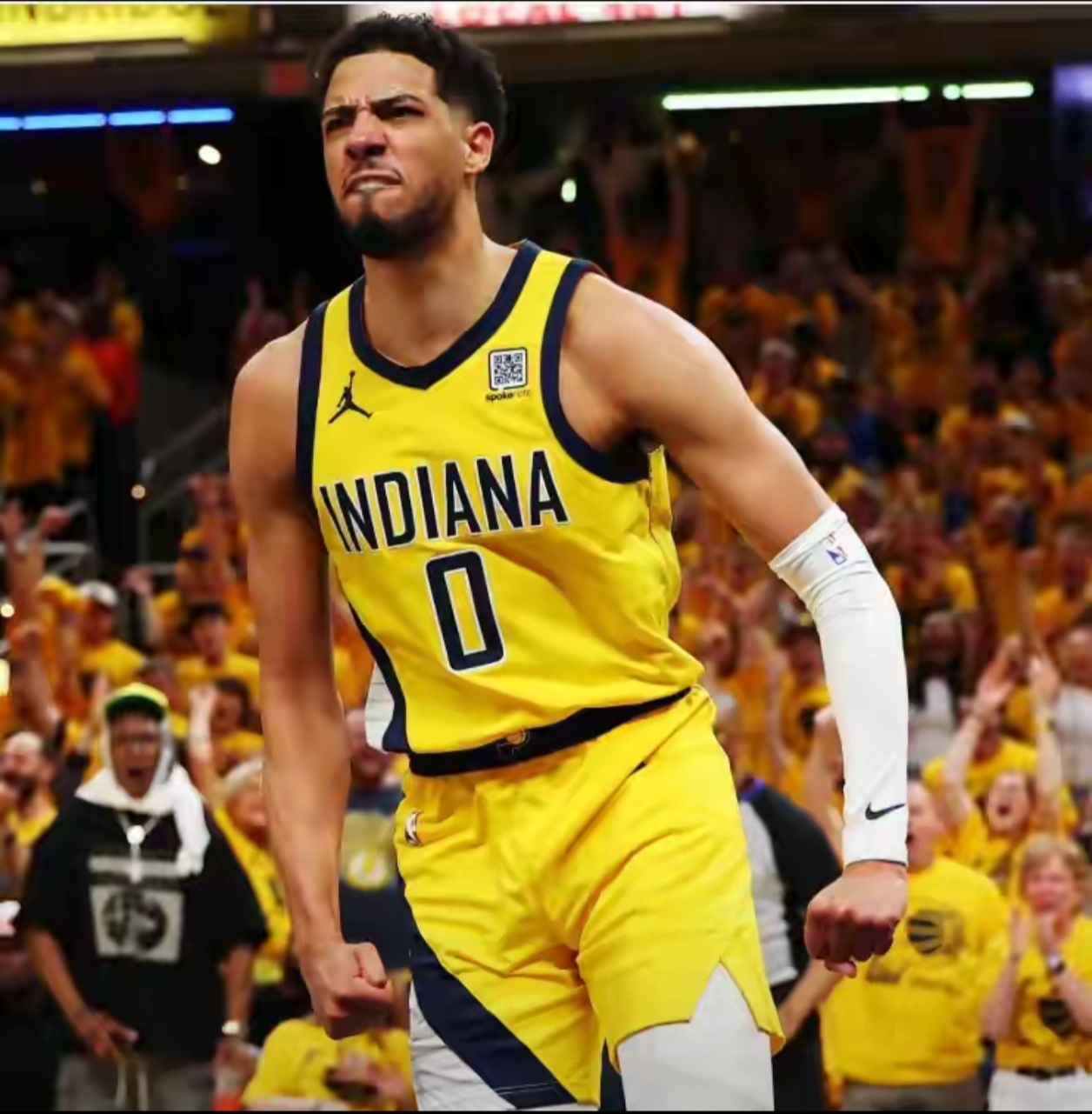 开云移动端-关于明尼苏达森林狼训练开放日，窗口期手感冰凉引欢呼，NBA总决赛在即，团队化学反应显著的信息