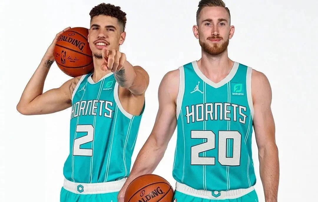 开云App-包含关键时刻夏洛特黄蜂止住颓势——NBA常规赛节点到来，气氛紧张，赛季目标并未改变的词条